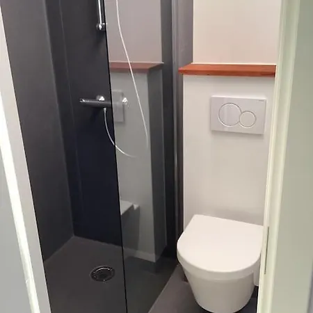 דירה Laekker Ny Med Eget Badevaerelse *